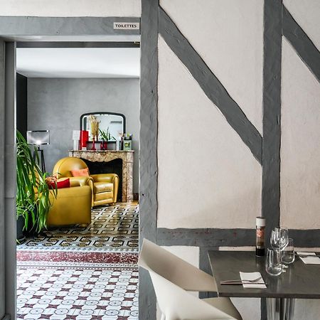 Logis Hotel & Restaurant Le Cadet De Gascogne Saint-Justin  Kültér fotó