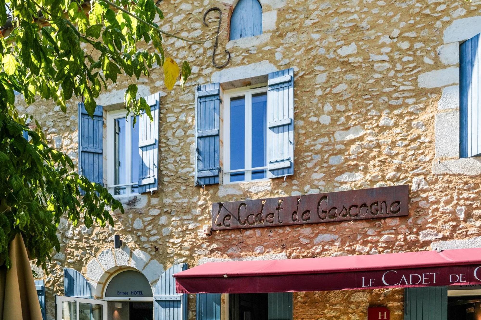Logis Hotel & Restaurant Le Cadet De Gascogne Saint-Justin  Kültér fotó