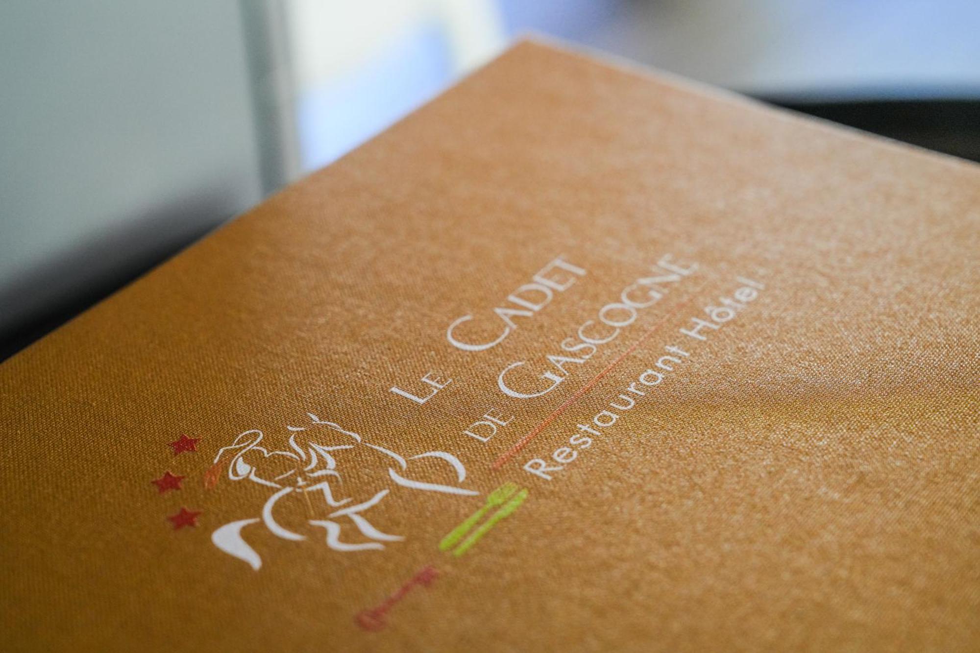 Logis Hotel & Restaurant Le Cadet De Gascogne Saint-Justin  Kültér fotó