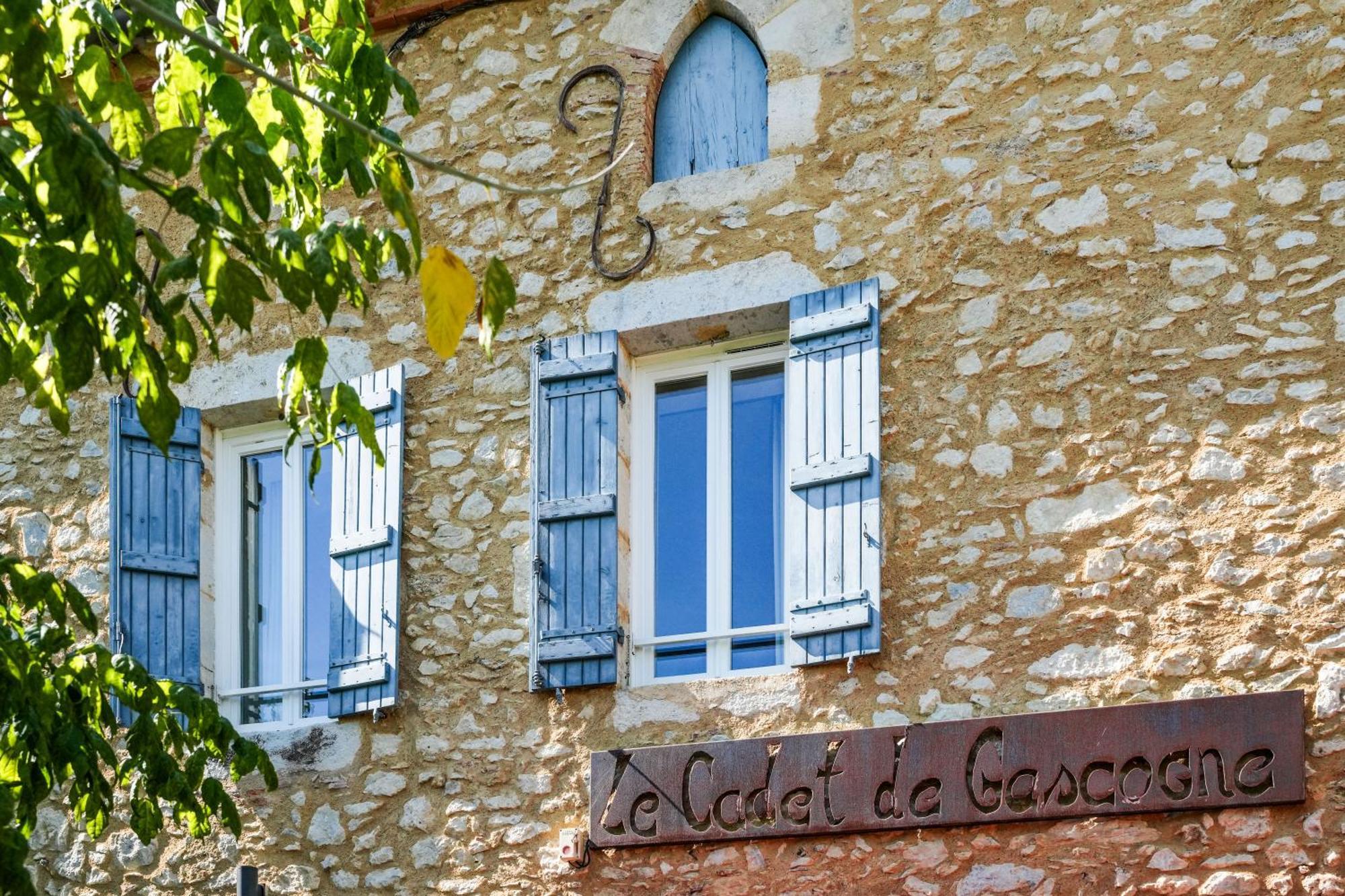 Logis Hotel & Restaurant Le Cadet De Gascogne Saint-Justin  Kültér fotó